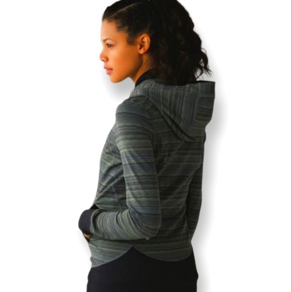 LULULEMON JACKET - Picture 4 of 16